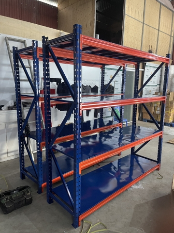 Kệ trung tải 4 tầng dài 2m rộng 50