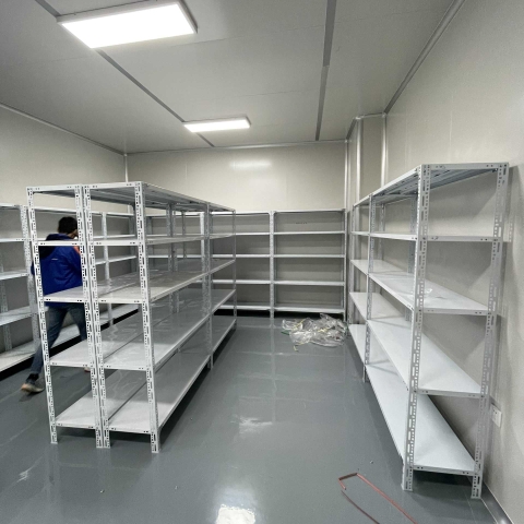 Kệ V lô  5 tầng Rộng 40 dài 1m2 cao 1m2